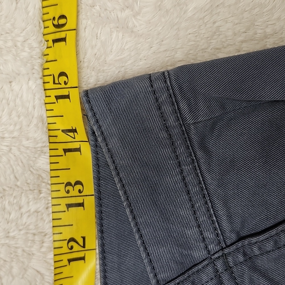 L.L. Bean Women's Favorite Fit Gray Capris Cropped Pants Size 4 Grayish Blue - Picture 8 of 11